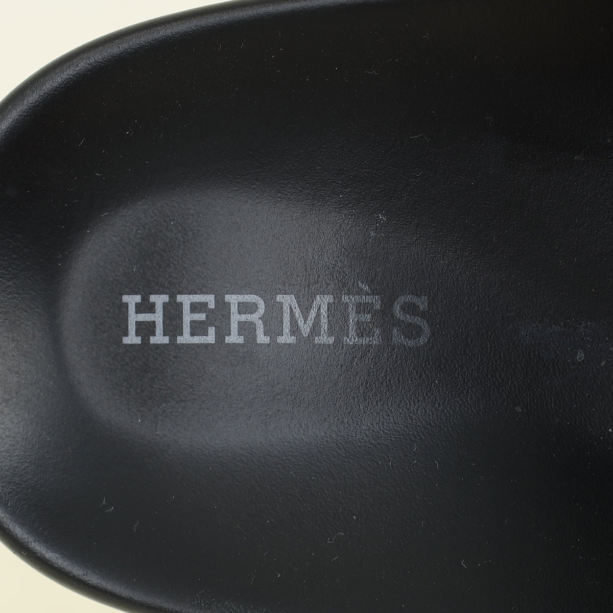 Hermes Noir Chypre Sandal 36