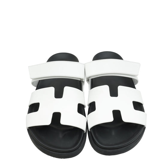Load image into Gallery viewer, Hermes Blanc Chypre Sandal 39
