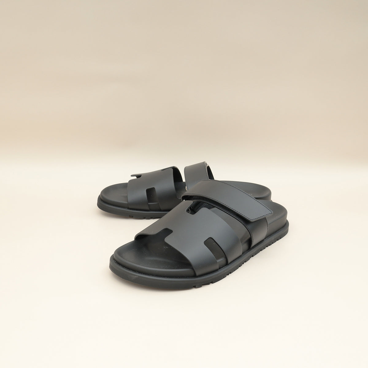 Hermes Noir Chypre Sandal 40-Hermes-THE CLOSET