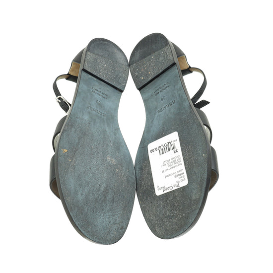 Load image into Gallery viewer, Hermes Noir Santorini Sandals 38

