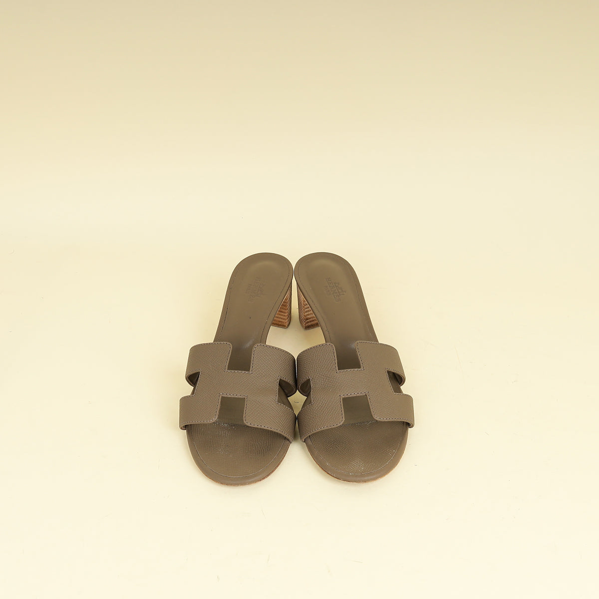 Hermes Etoupe Oasis Sandals 39 – THE CLOSET