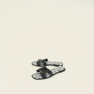 Hermes Noir Oran Sandal 39