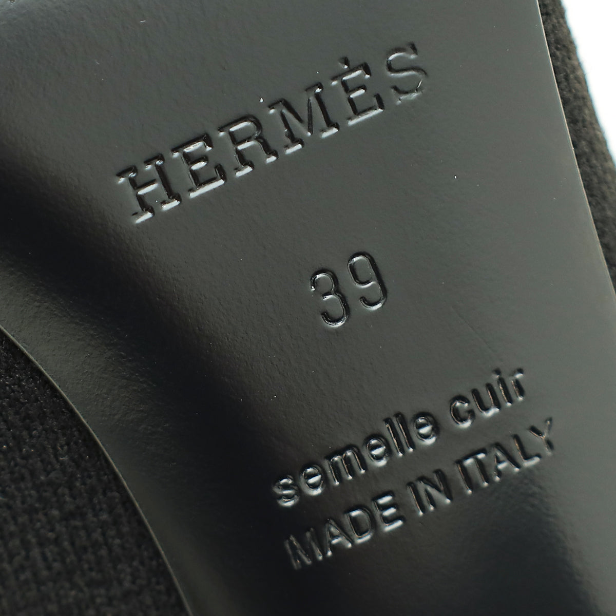 Hermes Noir Volver 60 Ankle Boot 39