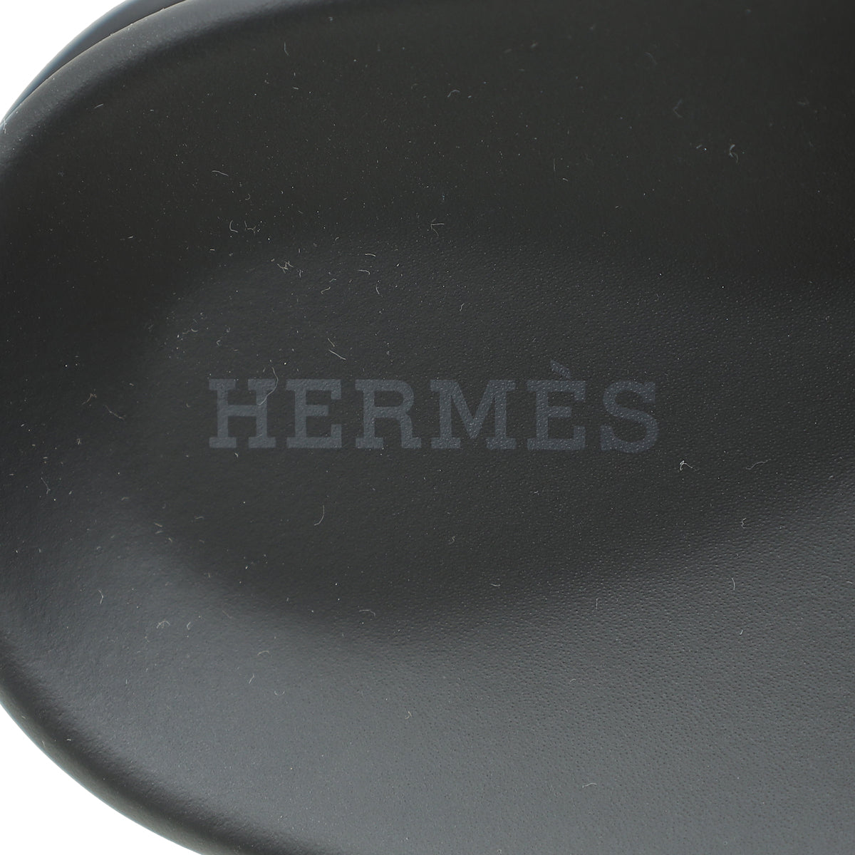 Hermes Noir Chypre Sandal 39