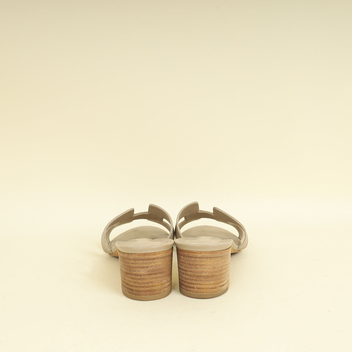 Hermes Beige Mastic Oasis Sandal 42