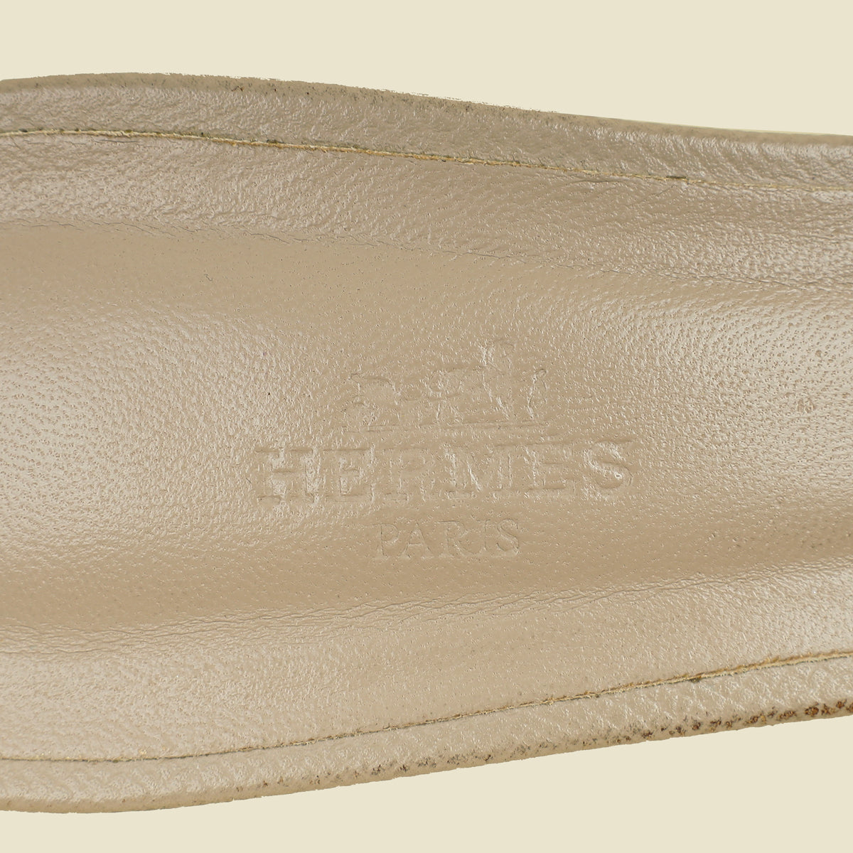 Hermes Beige Mastic Oasis Sandal 42