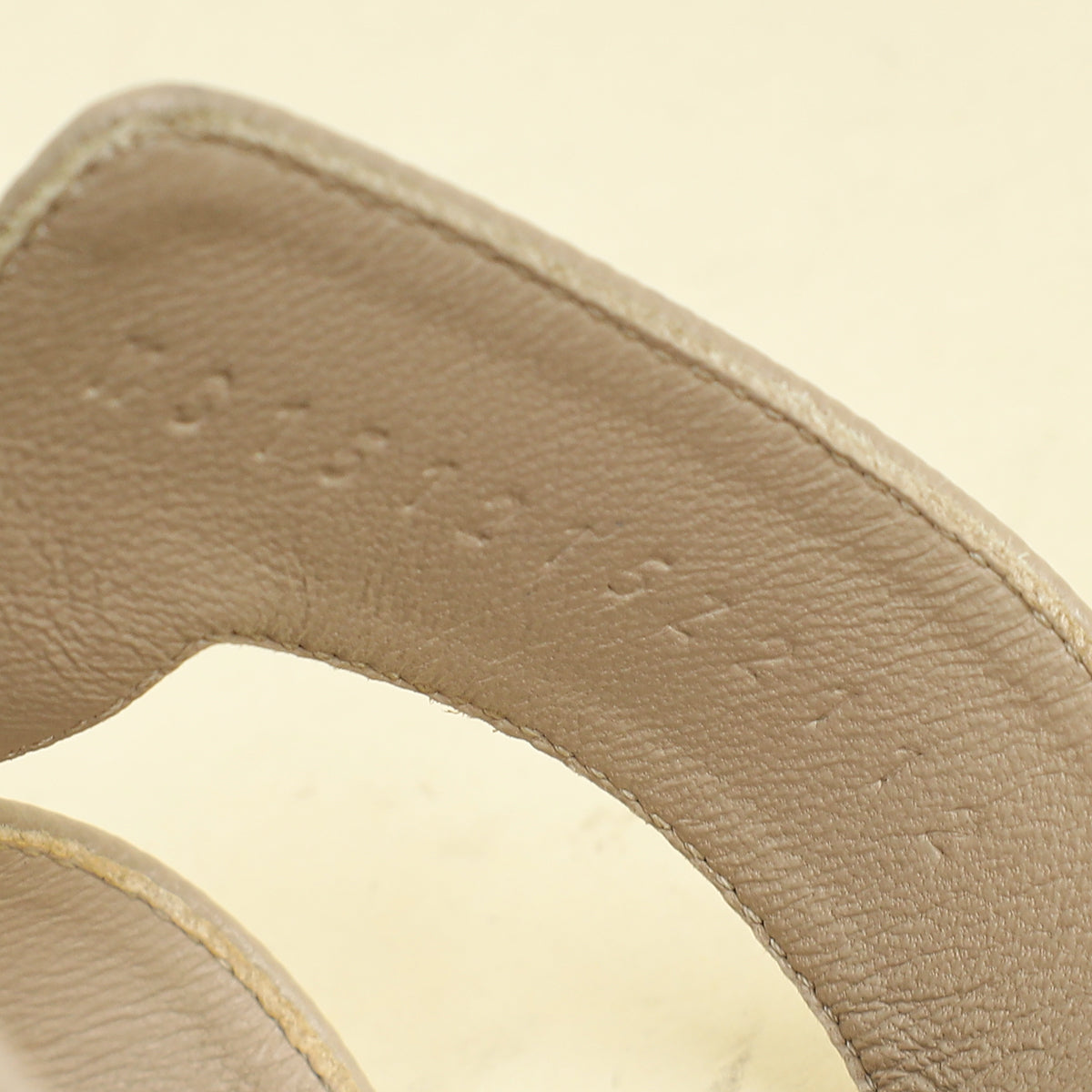 Hermes Beige Mastic Oasis Sandal 42