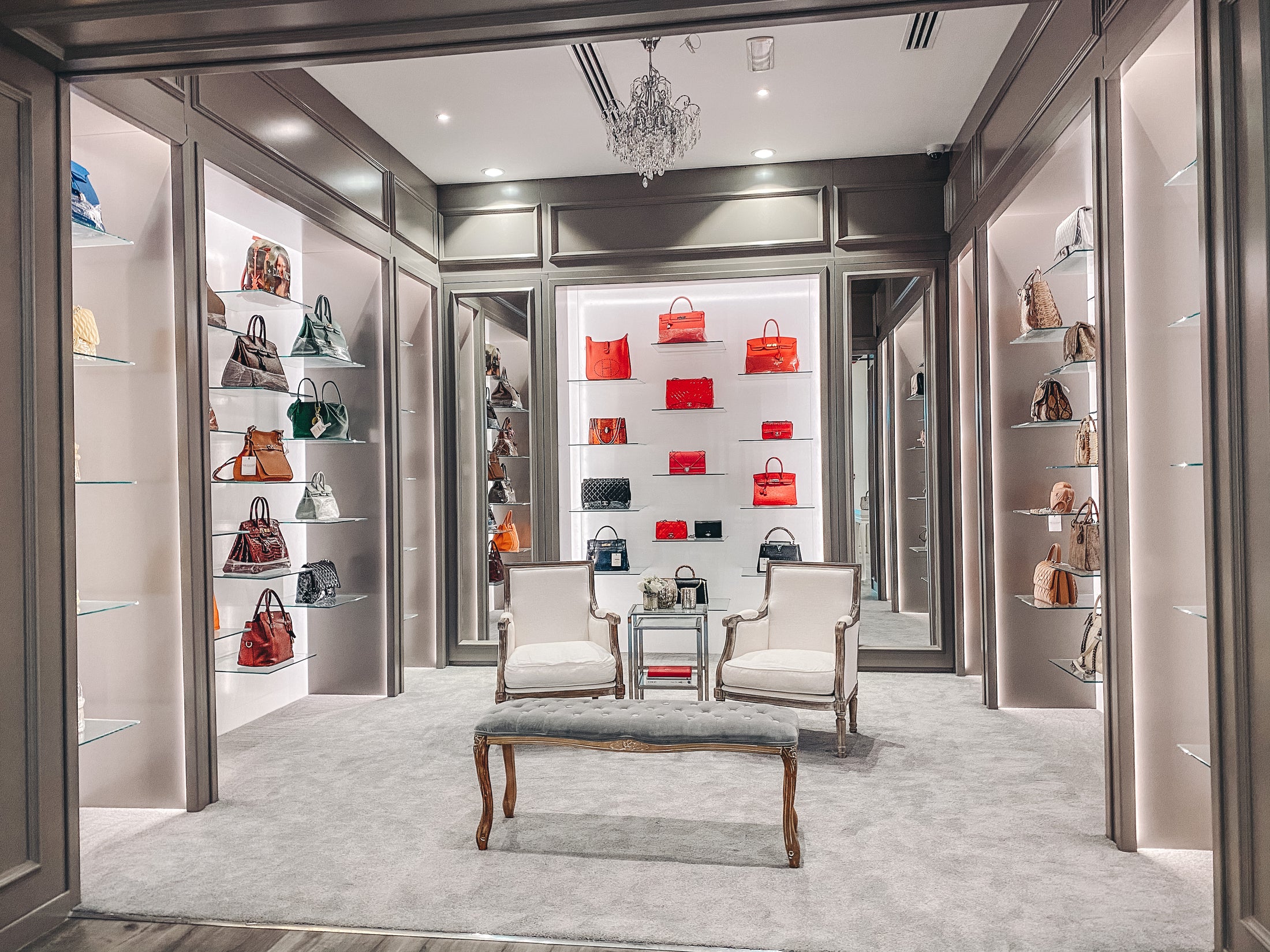 Store Locations – THE CLOSET