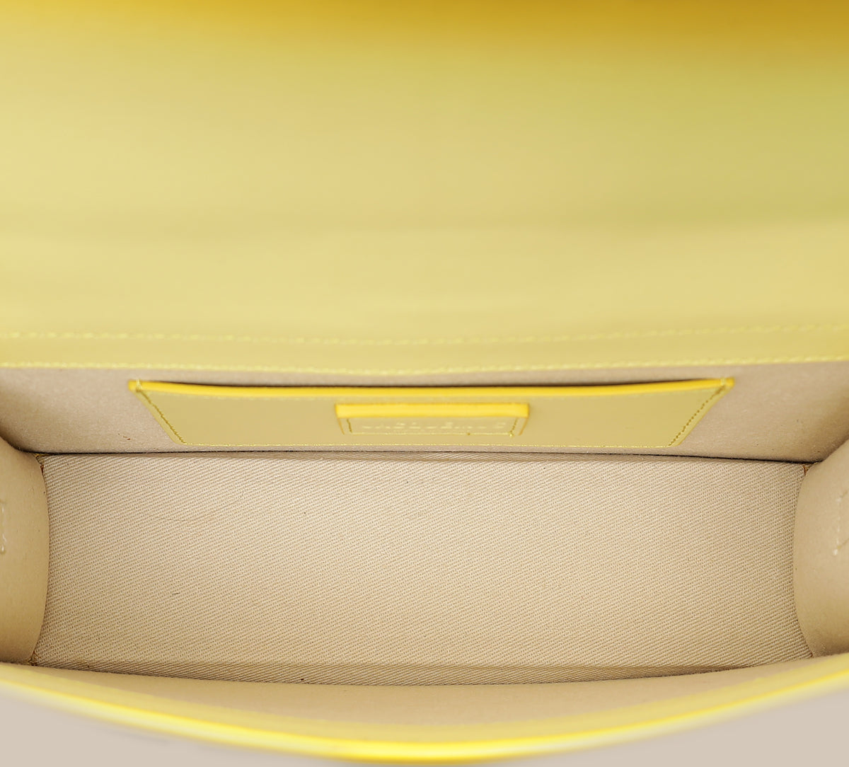 Jacquemus Yellow Ombre Le Grand Bambino Bag – THE CLOSET