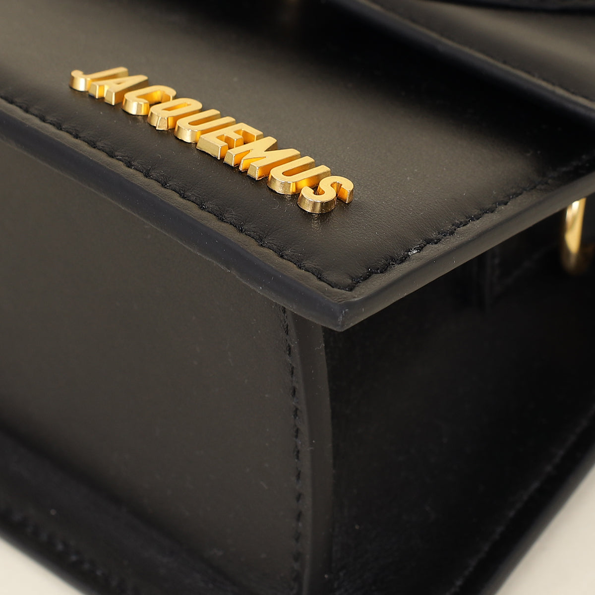 Jacquemus Black Le Chiquito Moyen Bag