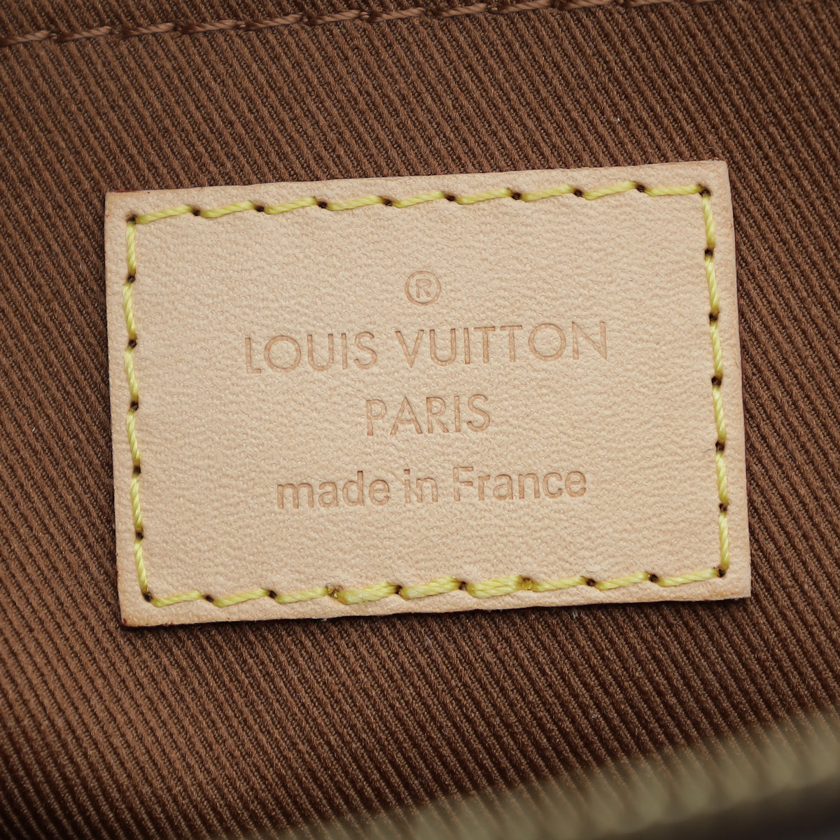 Louis Vuitton Monogram Etui Voyage MM Pouch - Brown Travel, Accessories -  LOU780993