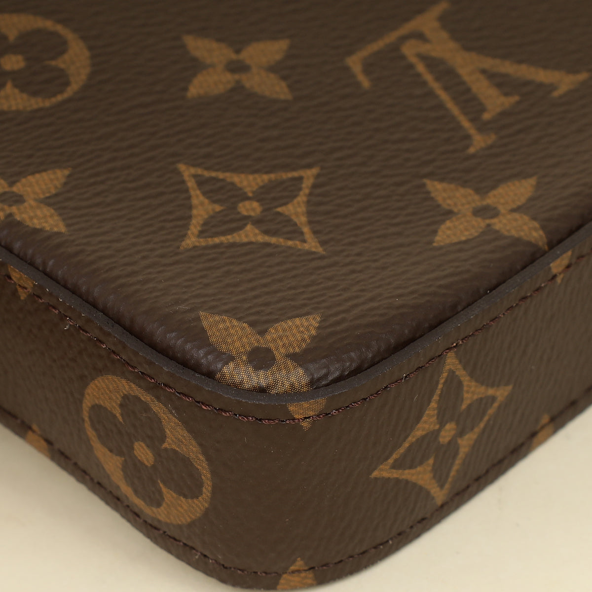 Louis Vuitton Bicolor Monogram Pochette Felicie Bag-Louis Vuitton-THE CLOSET