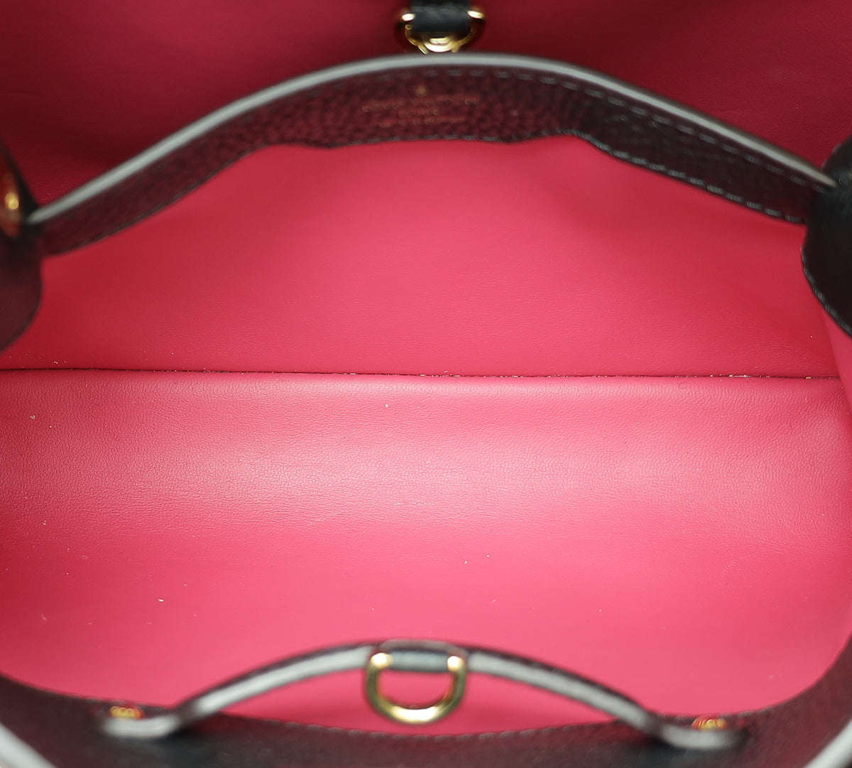 Louis Vuitton Noir Cuir Capucines BB Bag