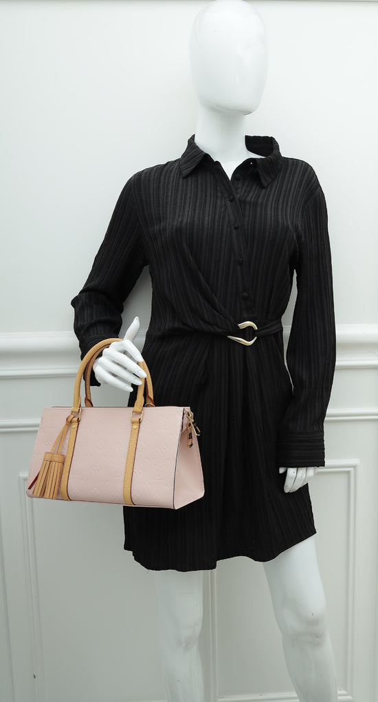 Louis Vuitton Neo Triangle Handbag Vernis at 1stDibs