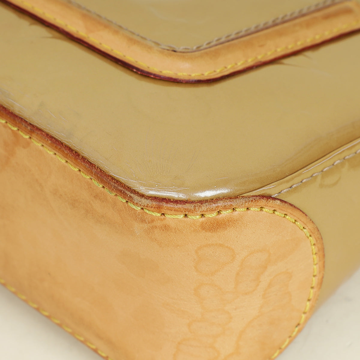 Louis Vuitton Noisette Monogram Vernis Mallory Square Bag