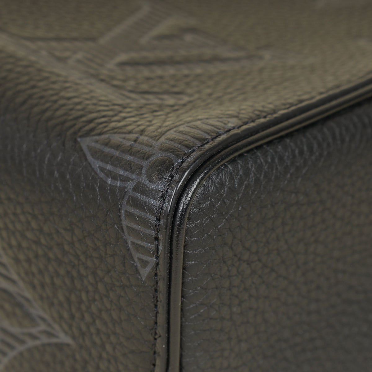 Louis Vuitton Black Giant Monogram Shadow Vavin NV Pouch-Louis Vuitton-THE CLOSET