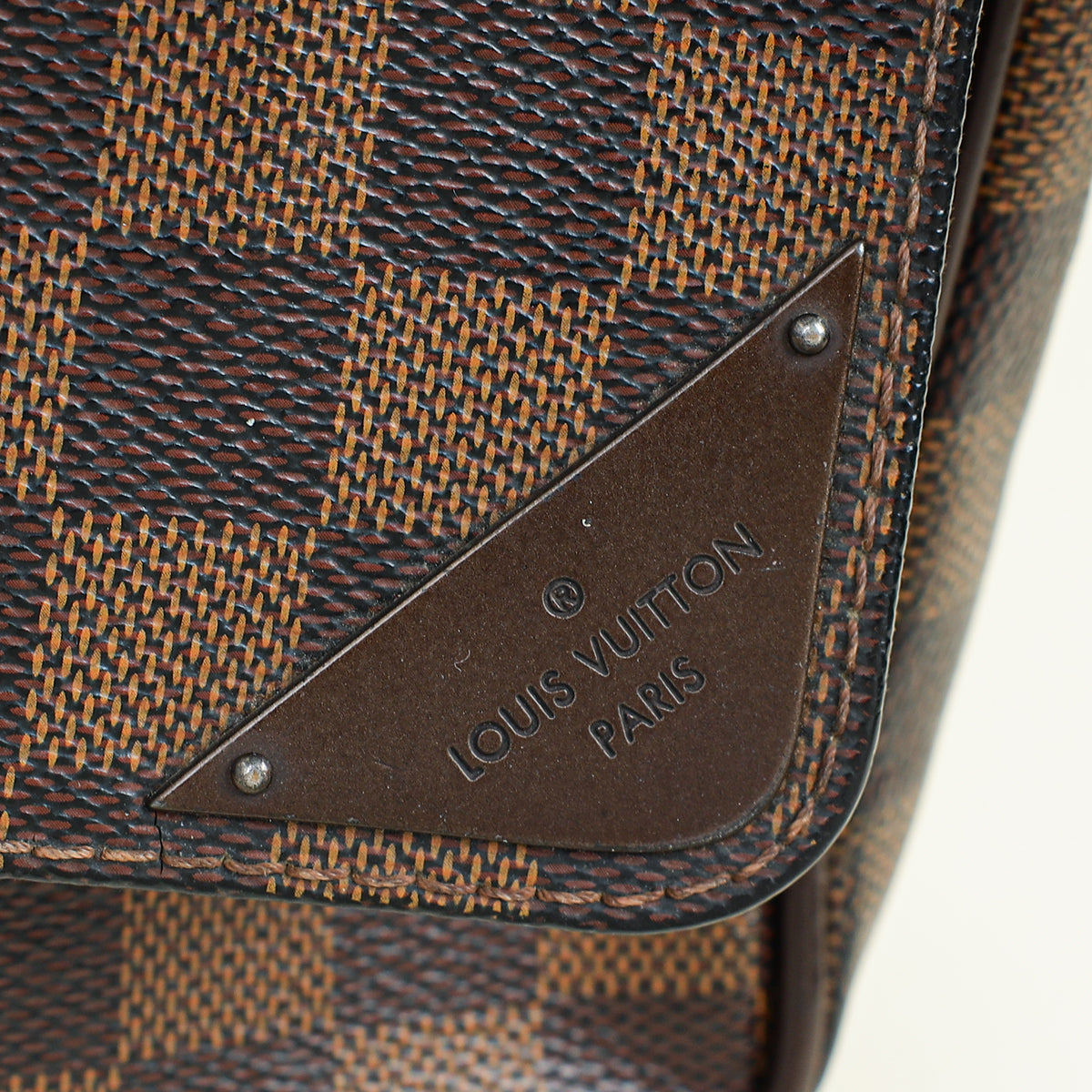 Louis Vuitton Damier Ebene Shelton MM Messenger Bag