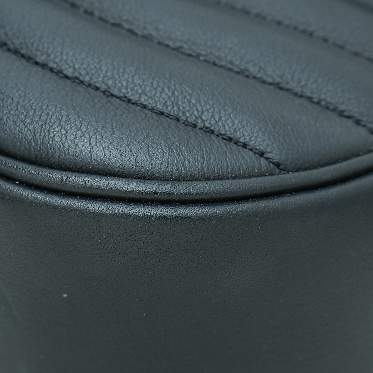 Louis Vuitton Black New Wave Chain Top Handle Flap MM Bag