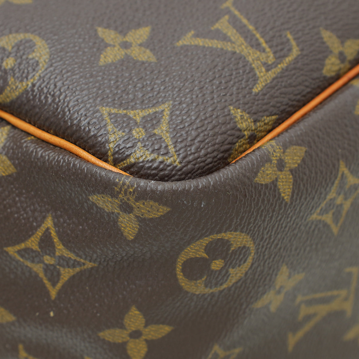 Louis Vuitton Monogram Deauville Boston GM Bag – The Closet