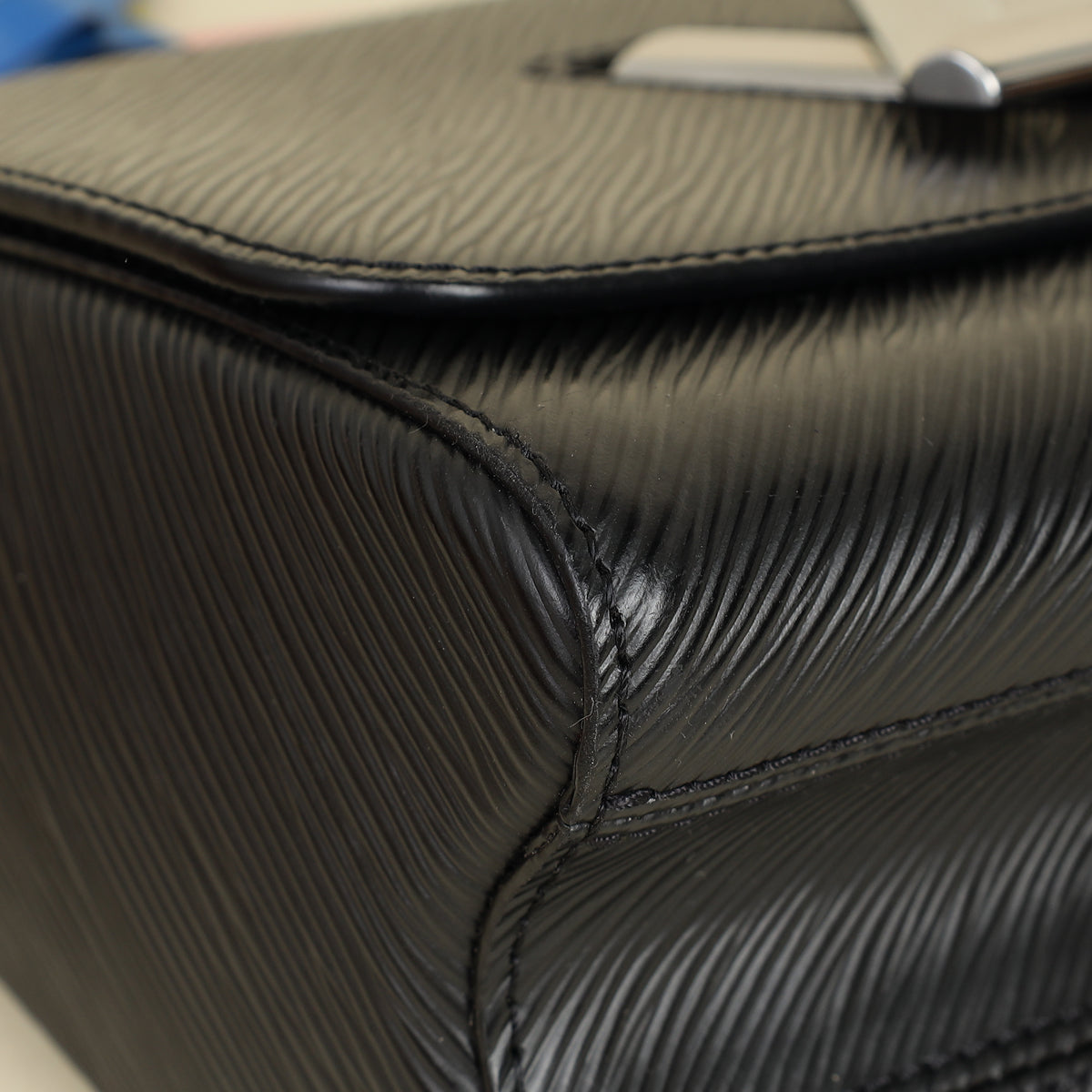 Louis Vuitton Black Twist Plexiglass Top Handle MM Bag