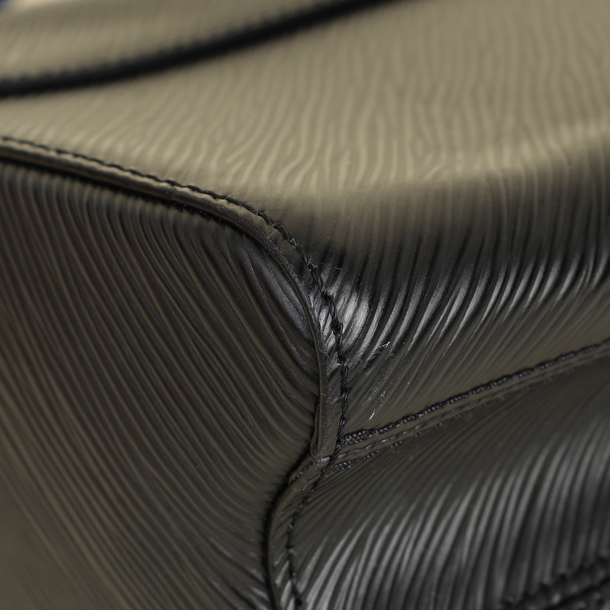 Louis Vuitton Black Twist Plexiglass Top Handle MM Bag