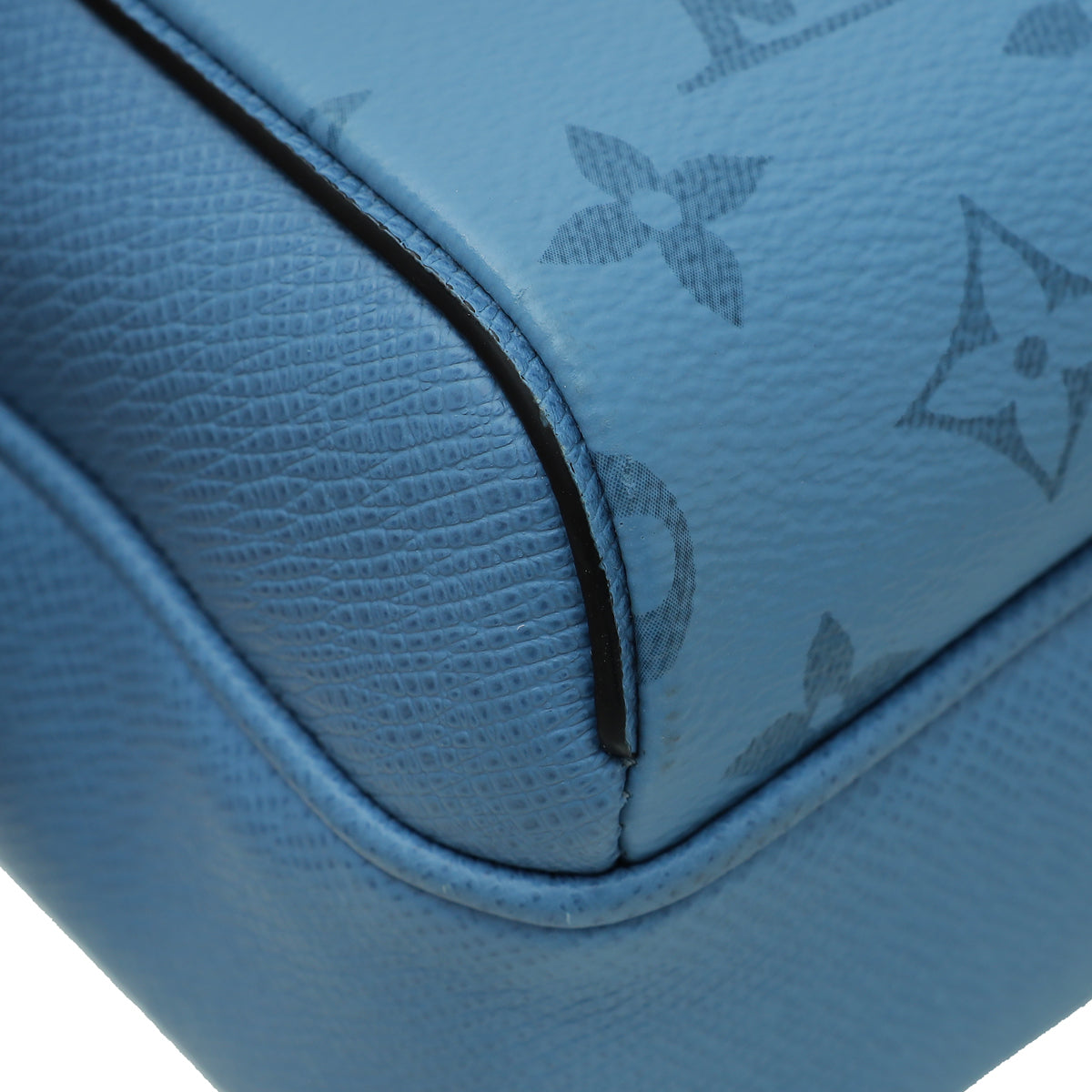 Messenger Outdoor Louis Vuitton Taigarama Blue Leather ref.121018