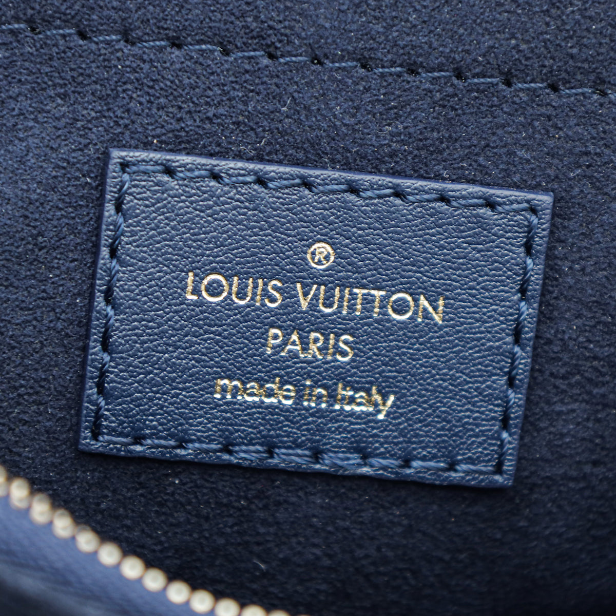 LOUIS VUITTON New Wave Chain Bag PM Bag Turquoise Blue M51936 LV Auth  47934a Leather ref.1000396 - Joli Closet