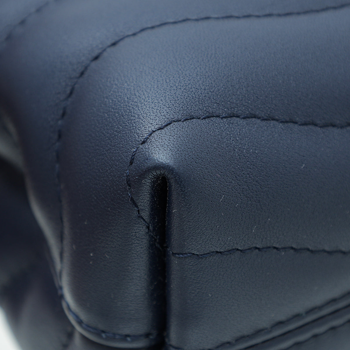 Louis Vuitton LV new wave bumbag Light blue Leather ref.352440 - Joli Closet