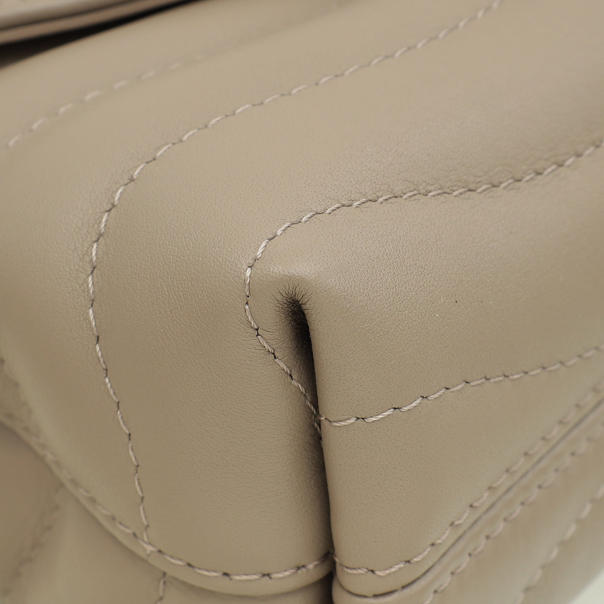 Louis Vuitton Taupe New Wave Flap Chain Bag – THE CLOSET