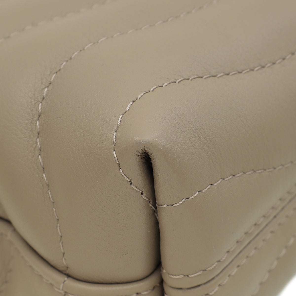 Louis Vuitton Taupe New Wave Flap Chain Bag – THE CLOSET