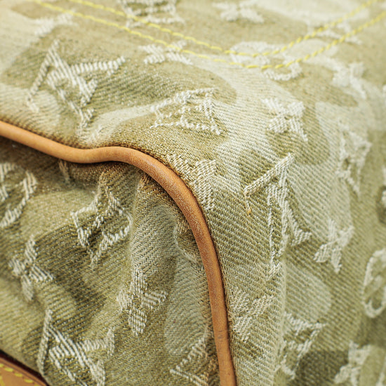 Louis Vuitton Jasmine monogramouflage denim Light green ref.123707 - Joli  Closet