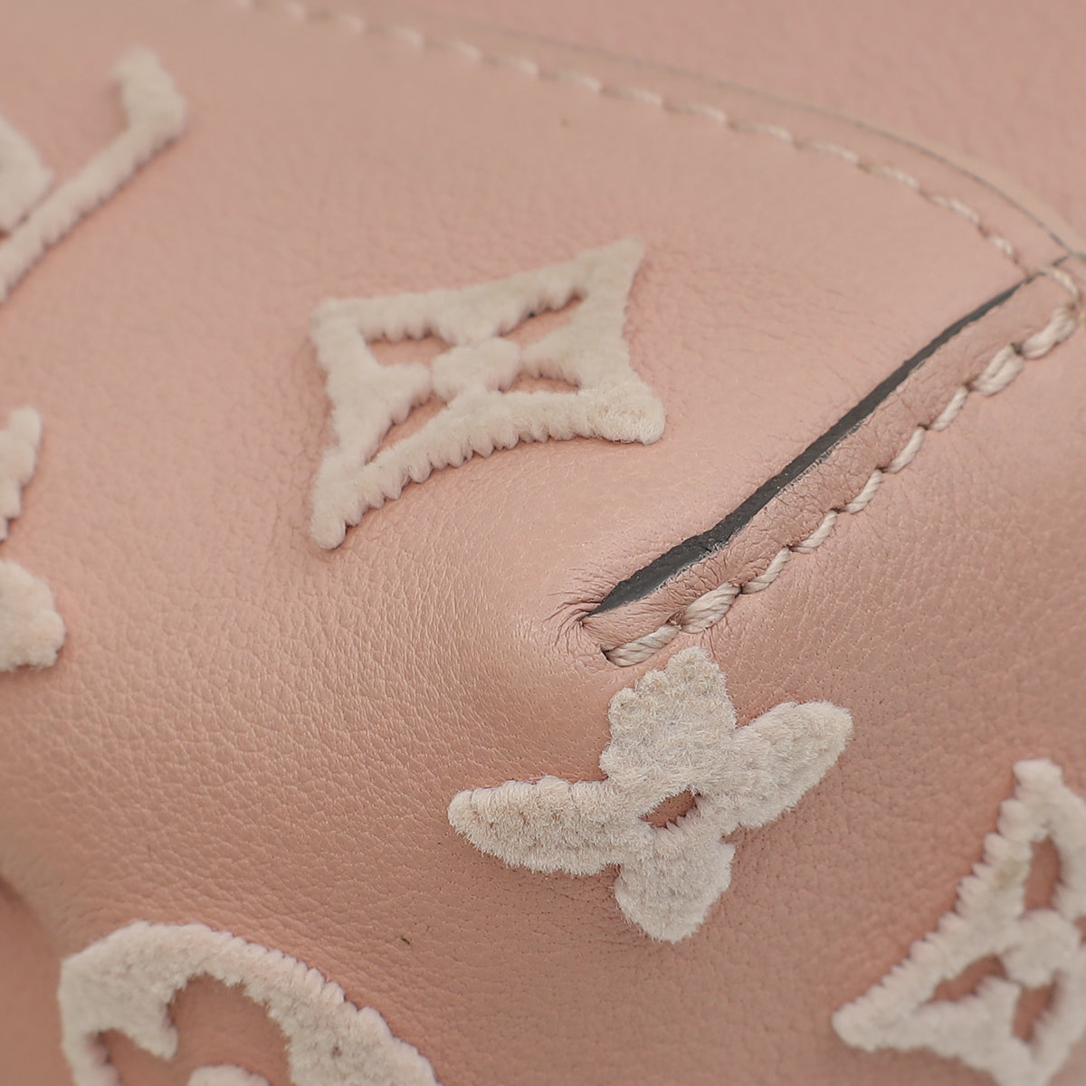 Louis Vuitton Magnolia Veau Cachemire Tote W BB Bag