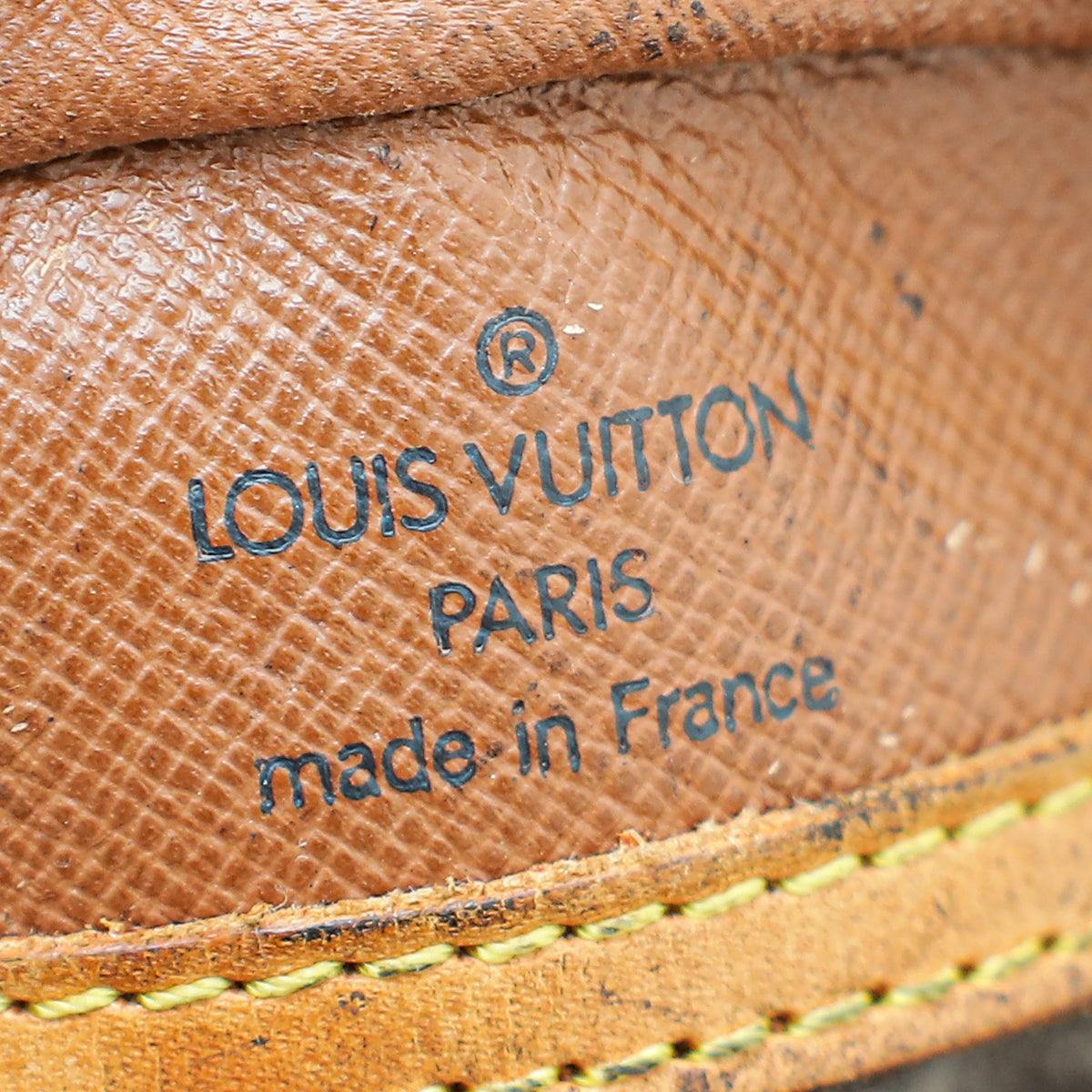 Louis Vuitton Brown Monogram Blois Cloth Cloth ref.660100 - Joli