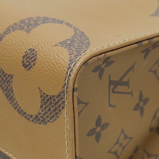 Louis Vuitton Giant Monogram Reverse Onthego MM Bag