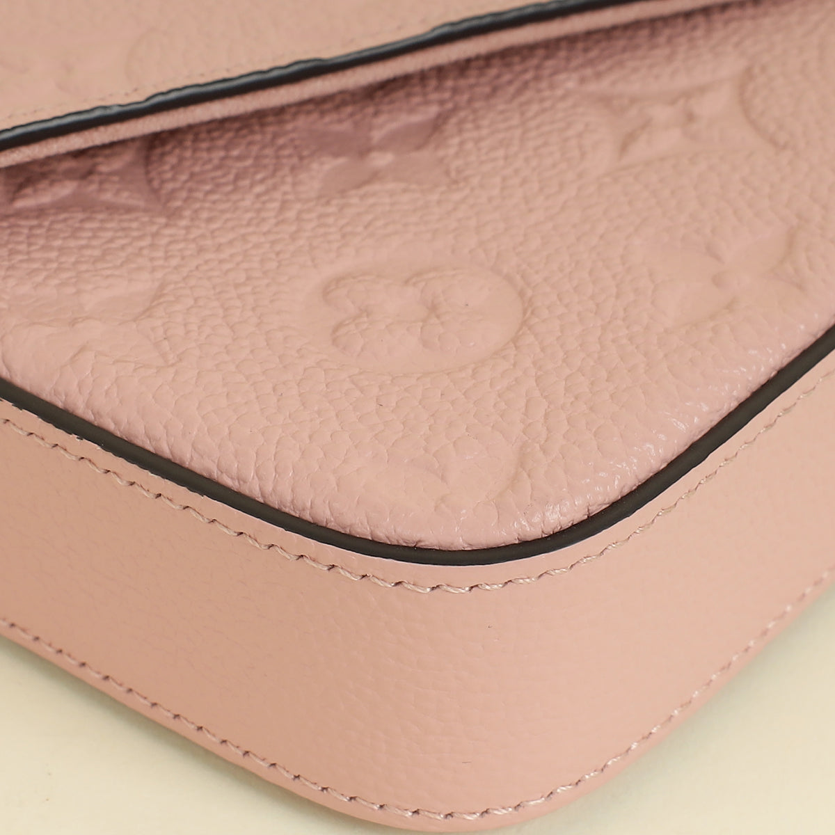 Louis Vuitton Rose Poudre Monogram Empreinte Pochette Felicie