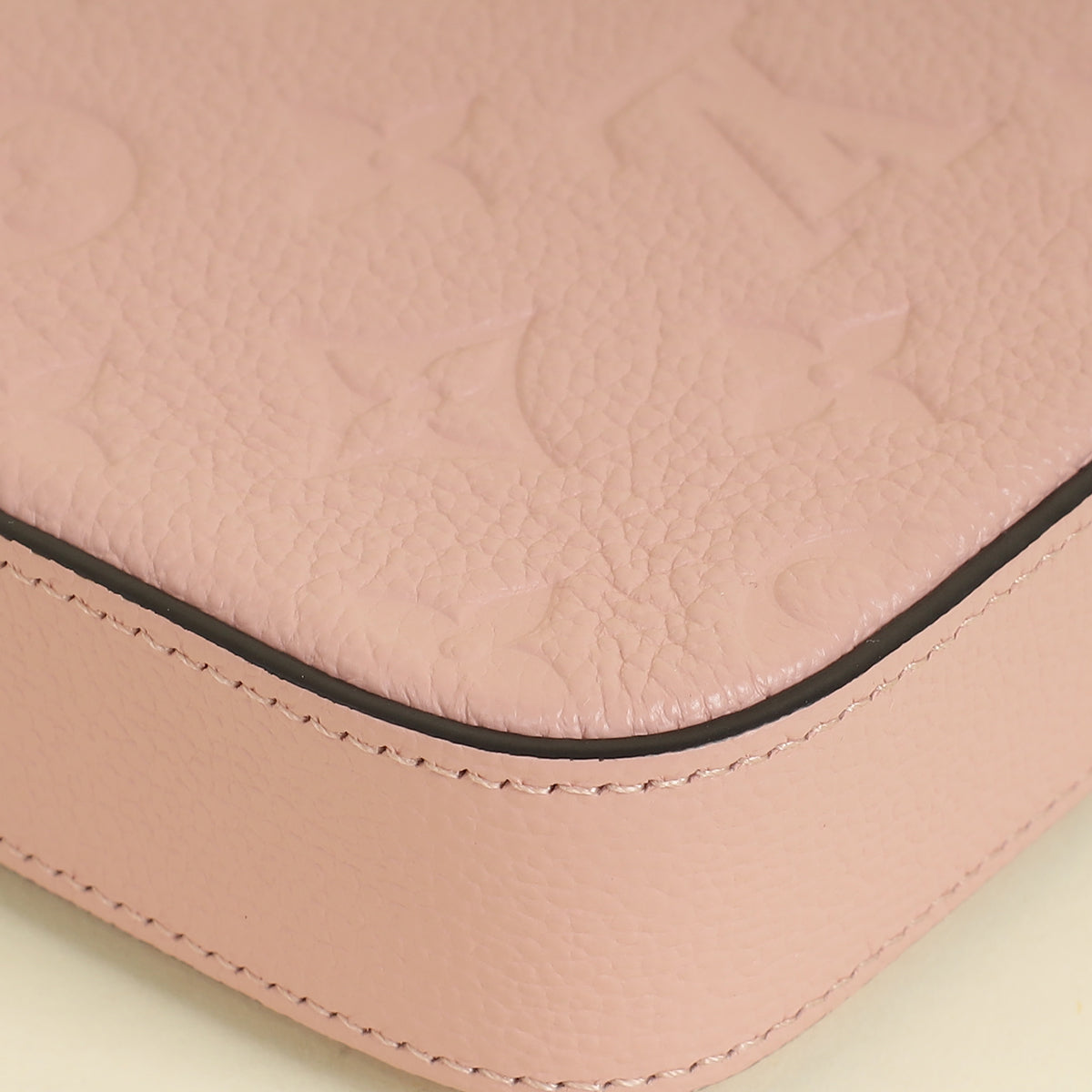 Louis Vuitton Rose Poudre Monogram Empreinte Pochette Felicie