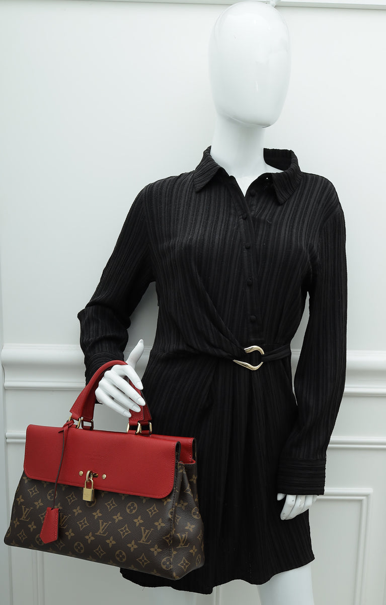 Louis Vuitton Monogram Red Venus Bag – The Closet