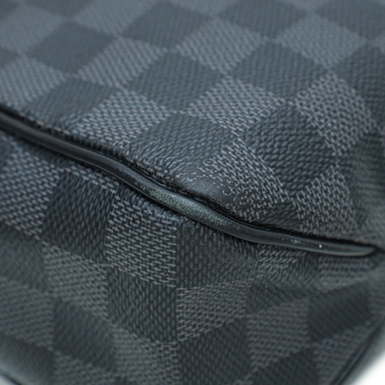 Louis Vuitton Damier Graphite District MM Messenger Bag