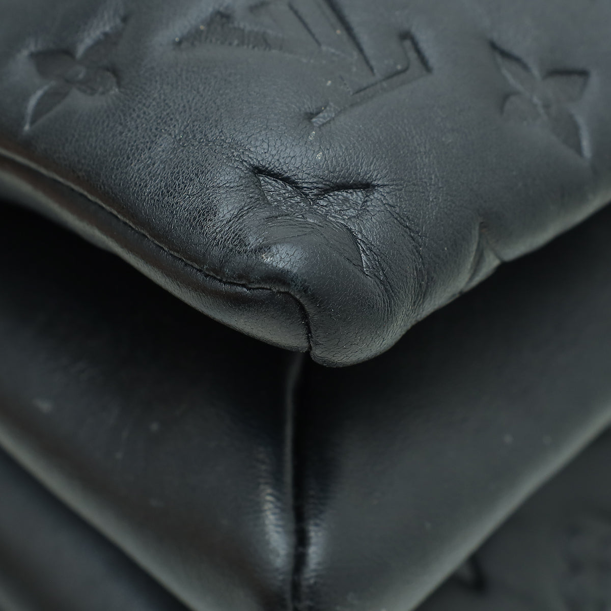 Louis Vuitton Noir Coussin MM Puffy Bag