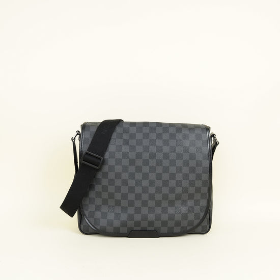 Louis Vuitton Black Damier Graphite Daniel MM Messenger Bag