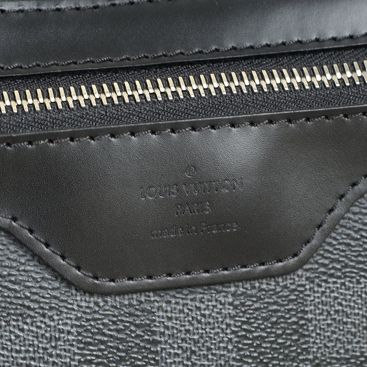 Louis Vuitton Black Damier Graphite Daniel MM Messenger Bag