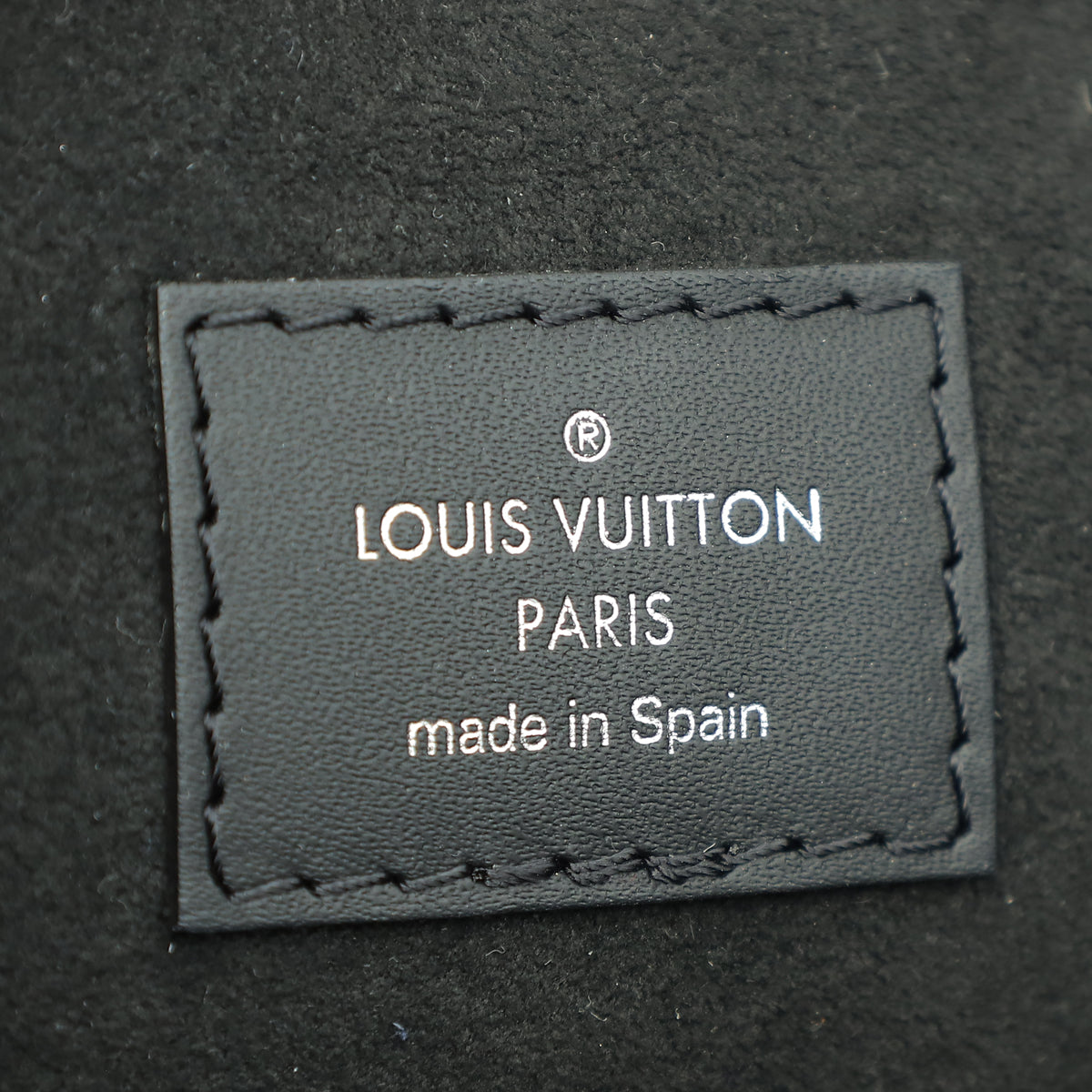 Louis Vuitton Black Neverfull MM Bag W/ Pouch