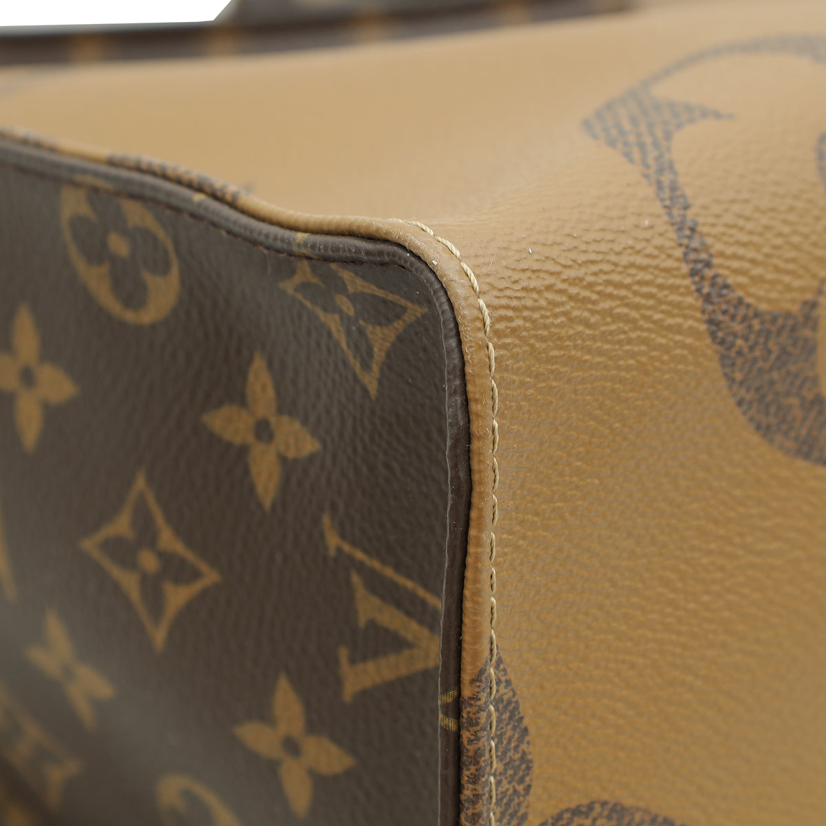 Louis Vuitton Monogram Reverse OntheGo GM Bag