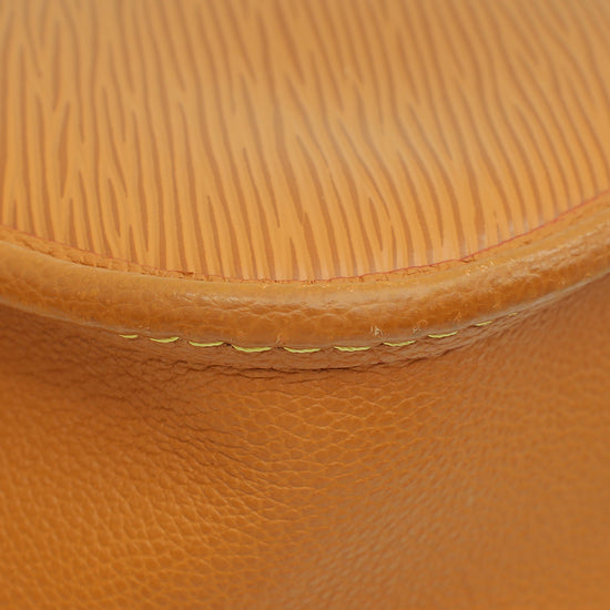 Load image into Gallery viewer, Louis Vuitton Honey Gold Buci Bag
