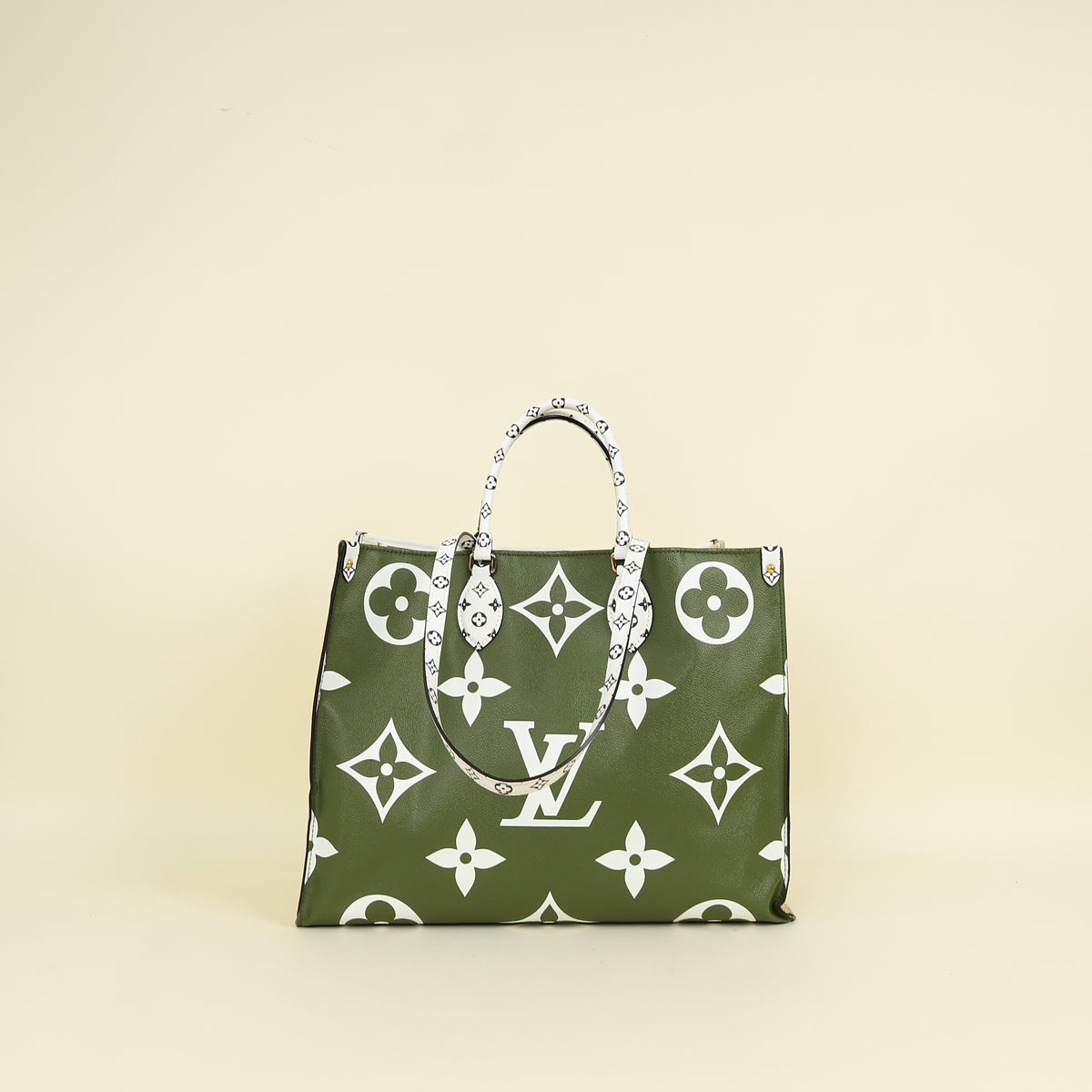 Louis Vuitton Bicolor Monogram Giant Onthego GM Bag