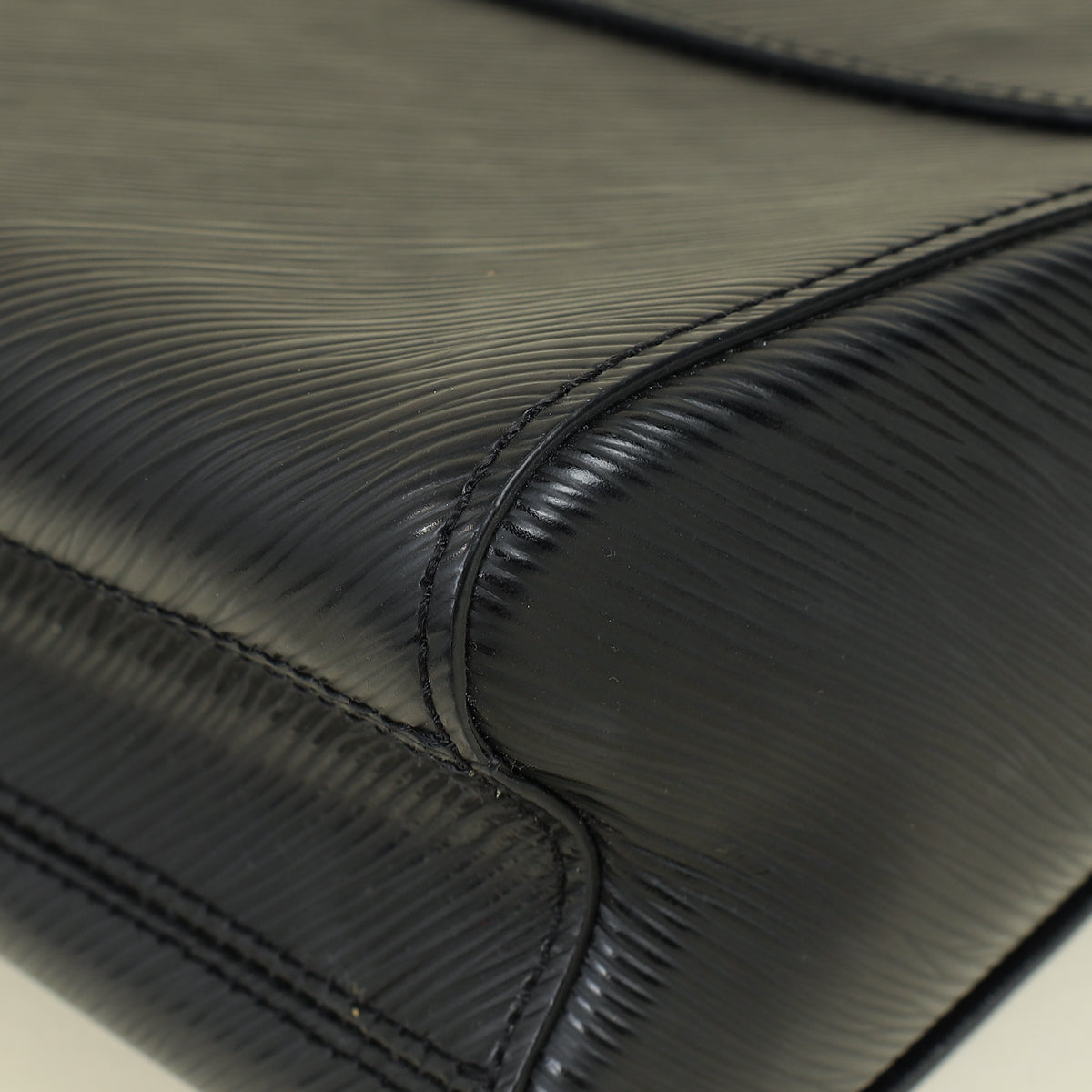 Louis Vuitton Black Twist MM Bag