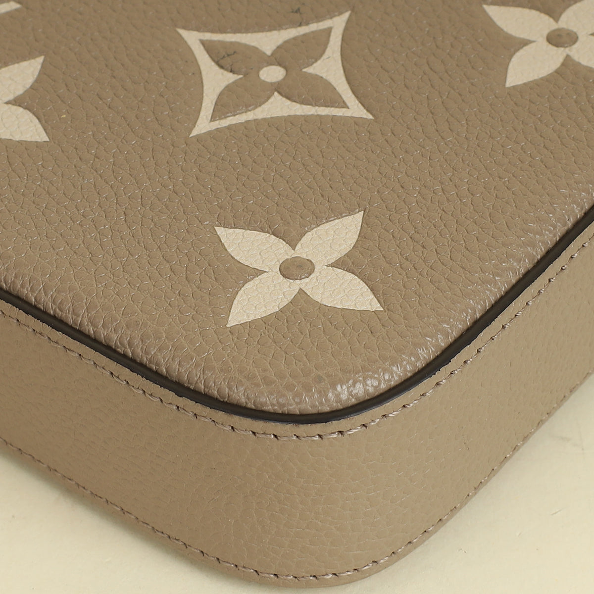 Louis Vuitton Bicolor Monogram Empreinte Pochette Félicie