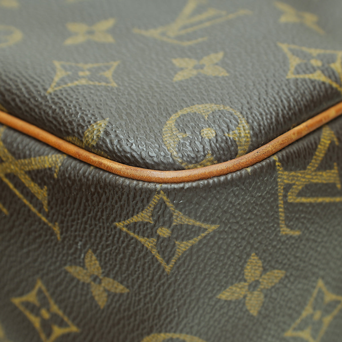 Louis Vuitton Brown Monogram Cite MM Bag