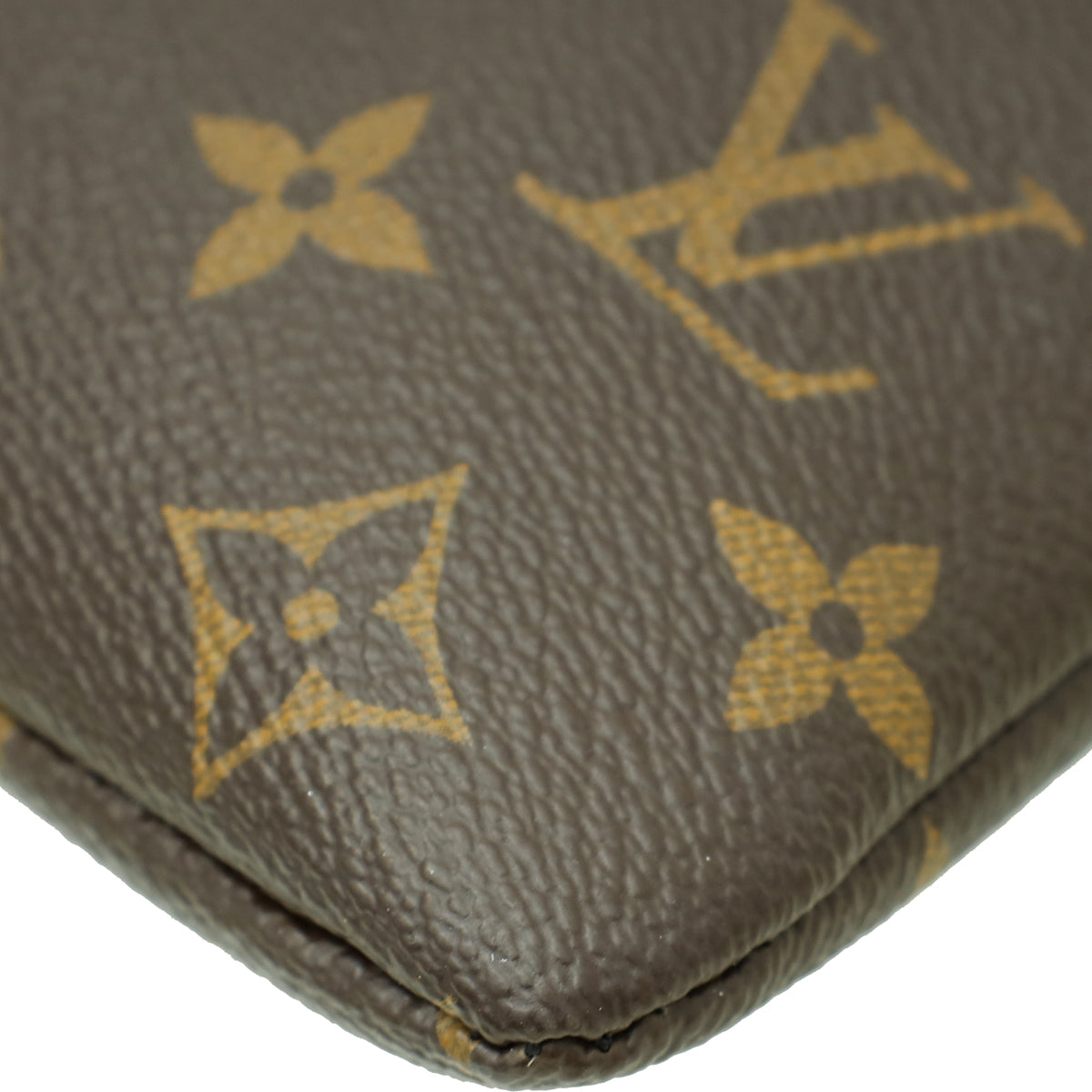 Louis Vuitton Monogram Noir Daily Pouch