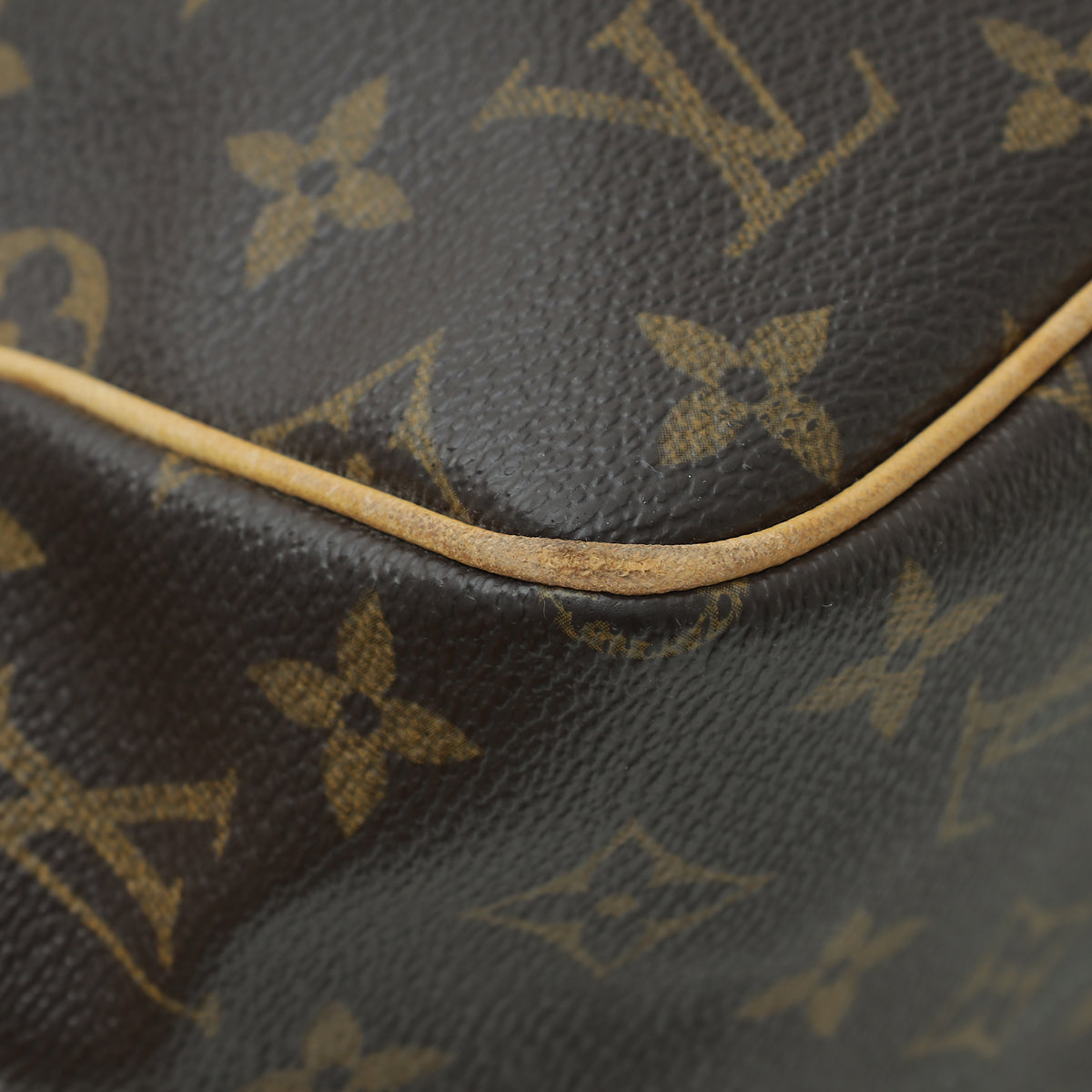 Louis Vuitton Monogram Canvas Batignolles Vertical PM Tote